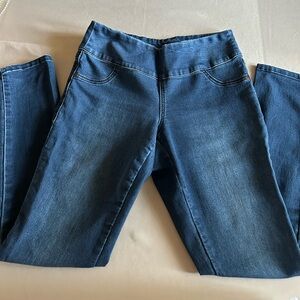 EUC Style & Co. Petite Blue Denim Jeggings